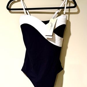 Gottex Black and White One Piece Swimsuit with Sweetheart Neckline